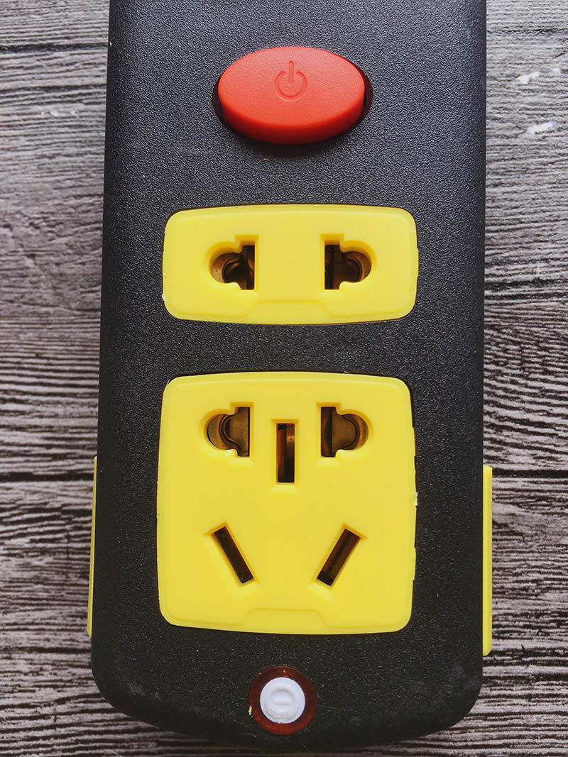 家用防摔4插位7插位带灯带开关插座插排接线板2 3 5 10米线 排插