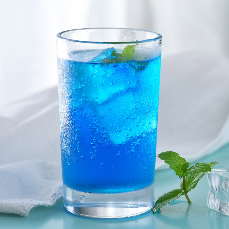 听说你们都用眼睛喝汽水了?