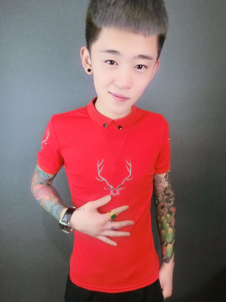 社会精神小伙短袖t恤