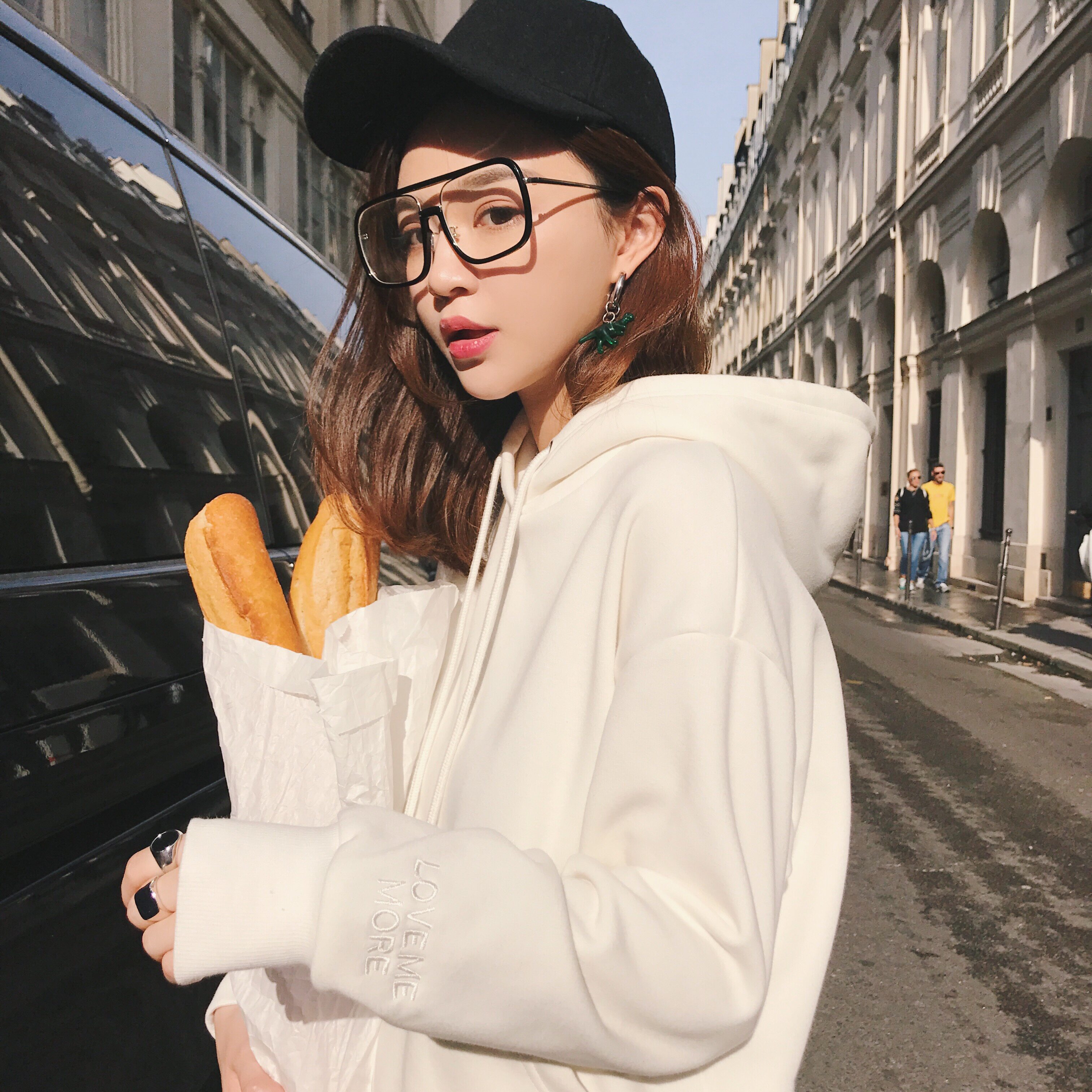 穿上卫衣,吹起青春号角!