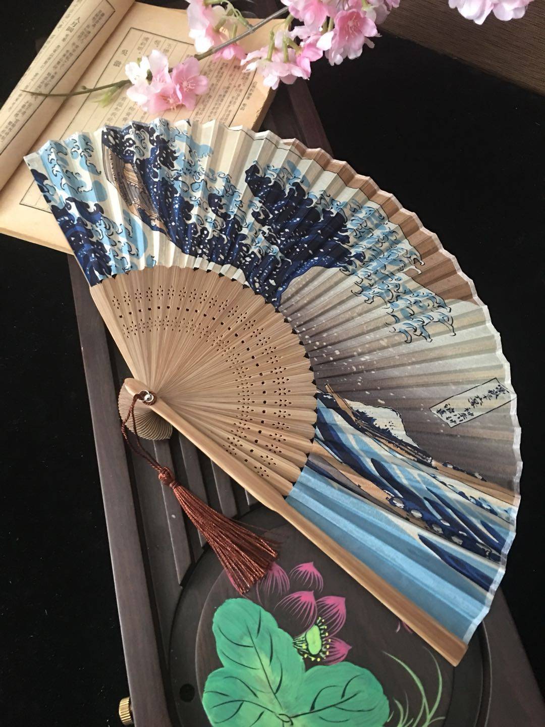 日式和风扇浮世绘神奈川海浪富士山折扇日本和扇男女工艺扇礼品夏