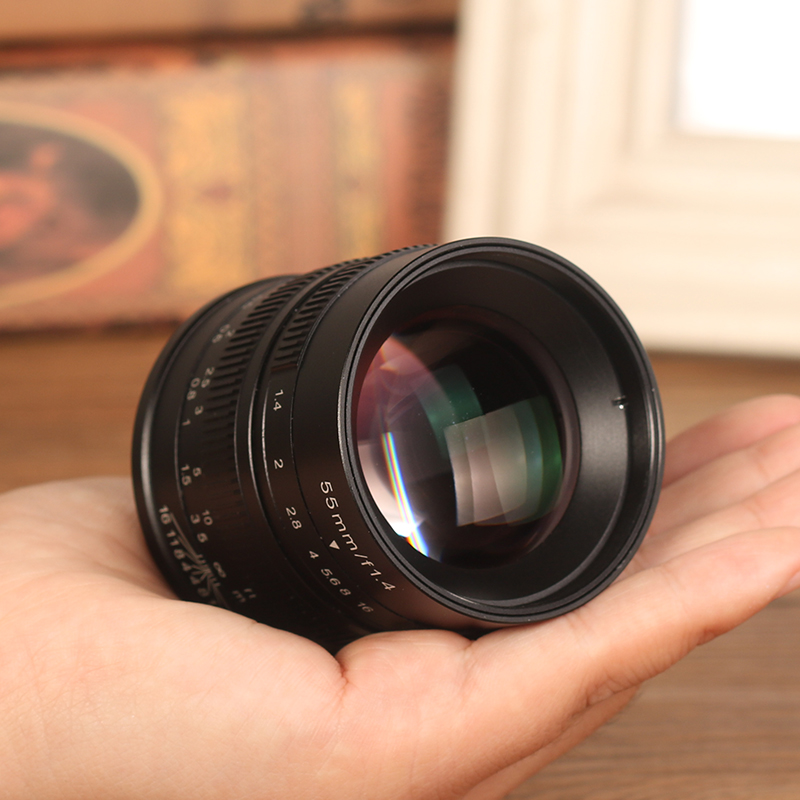 试玩一月】七工匠 25F1.8 定焦人像镜头 佳能饼