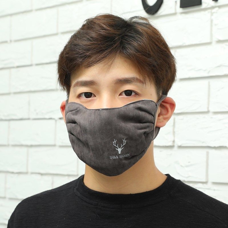 热销超大口罩男