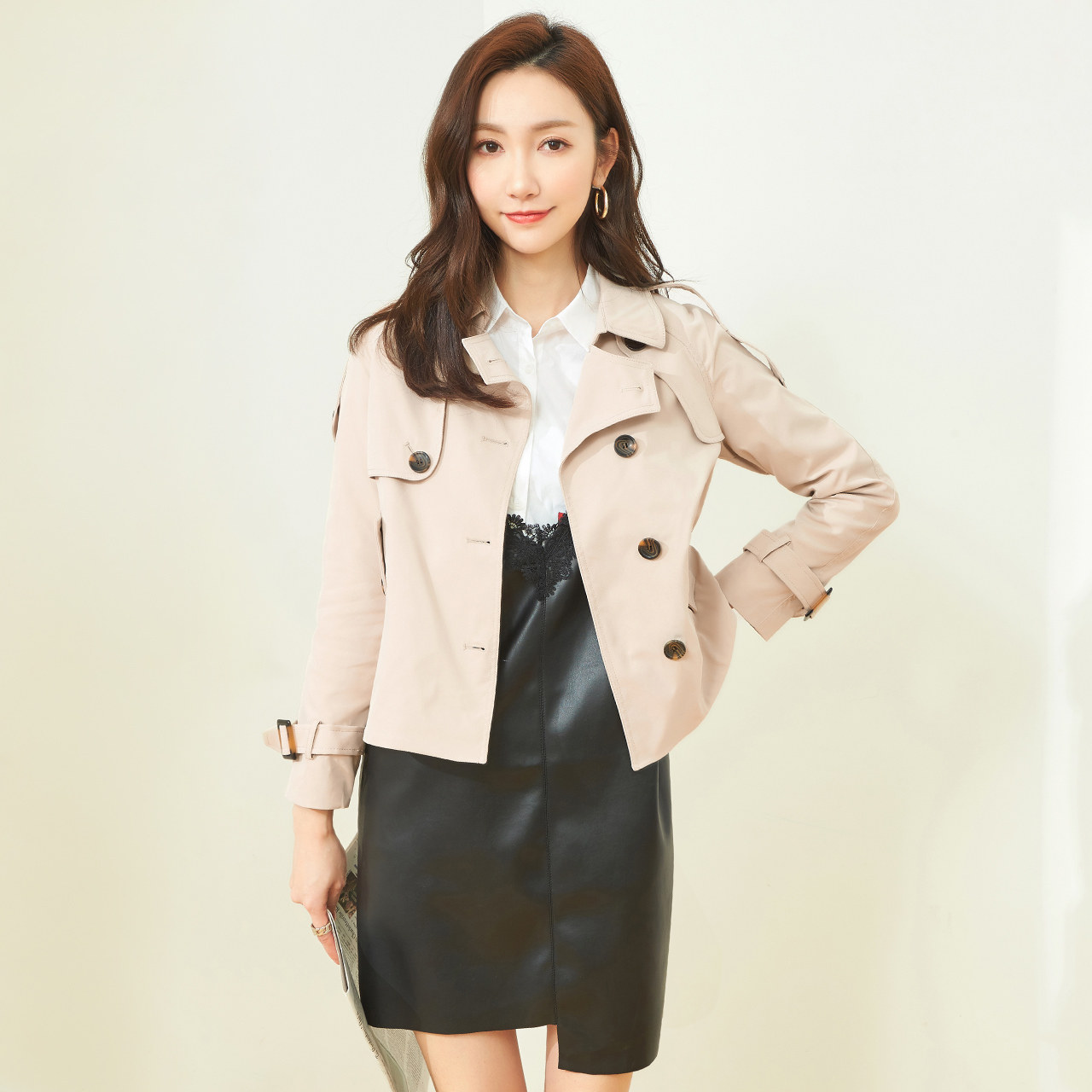 单排扣风衣女2018春装新款短款修身气质英伦风