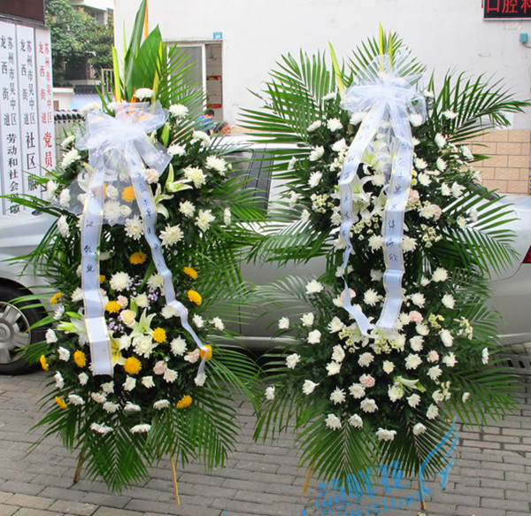 哀悼丧事悼念白事祭奠鲜花花篮花圈追悼吊唁上海同城速递送殡仪馆