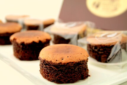 【季节限定】日本大阪 pablo 超人气浓郁芝士mini蛋挞 6枚入盒装_7折