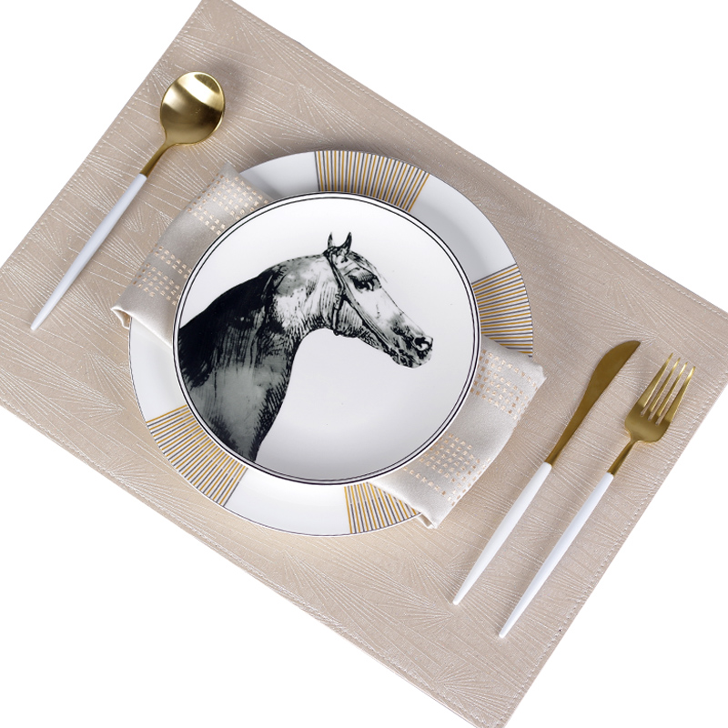 吃牛排的礼仪_吃牛排时,该注意哪些礼仪呢_牛排吃法礼仪刀叉摆放