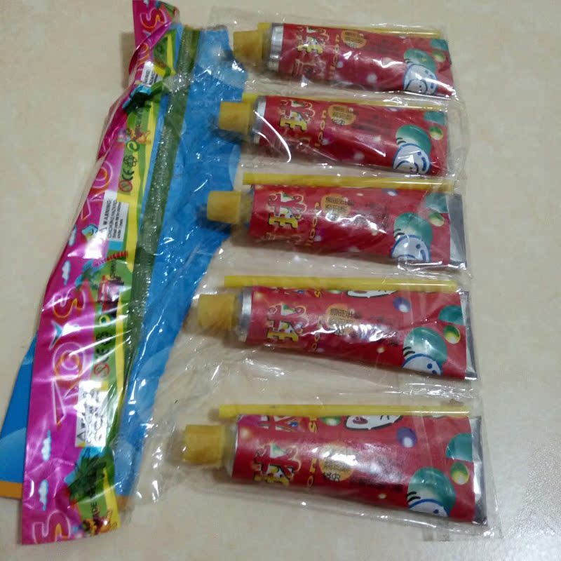 包邮 90后经典安全泡泡胶女孩大号管子吹泡胶奇特吹波胶无毒怀念玩具