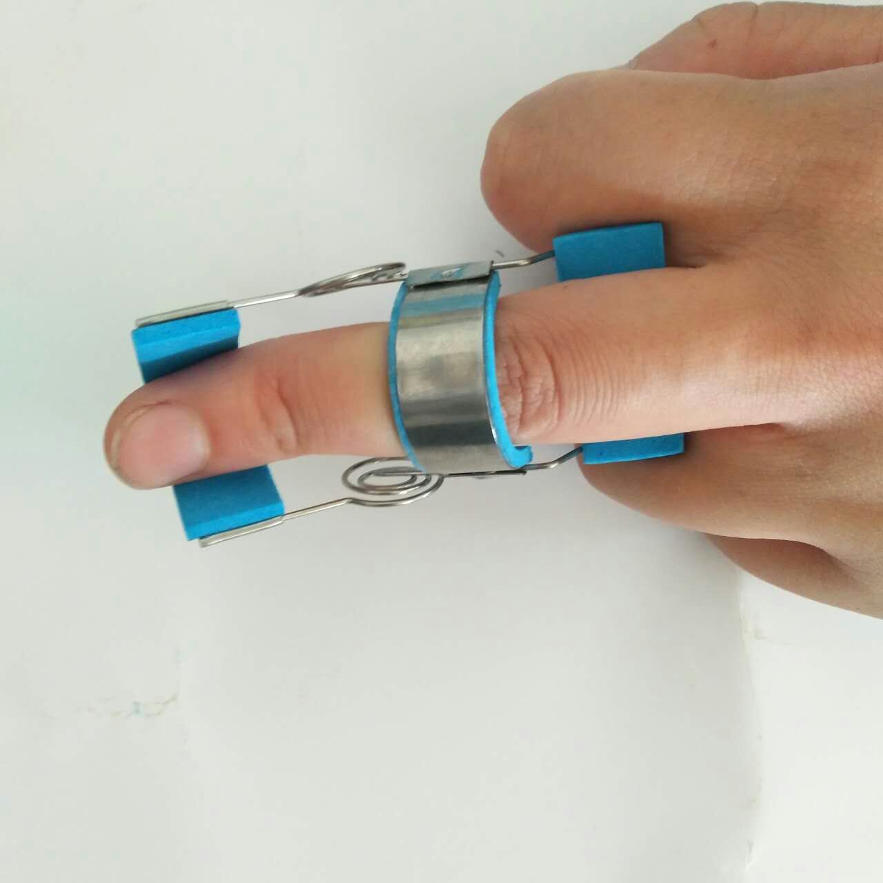 包邮手指训练器康复矫形器伸直弯曲锻炼器活动器五指通用夹板支具