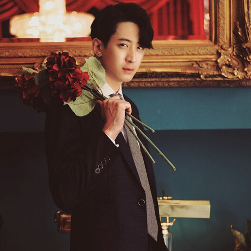 韩版chris wang品牌商务时尚休闲男士修身春秋黑色西服套装正装