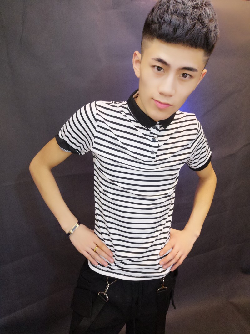 快手红人同款短袖t恤男士修身半袖潮流男紧身网红社会人精神小伙