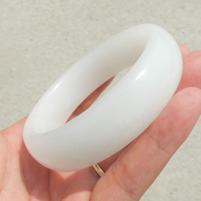 方言和田玉精品特价1180元原生态青海料白玉59mm女士正装玉石手镯