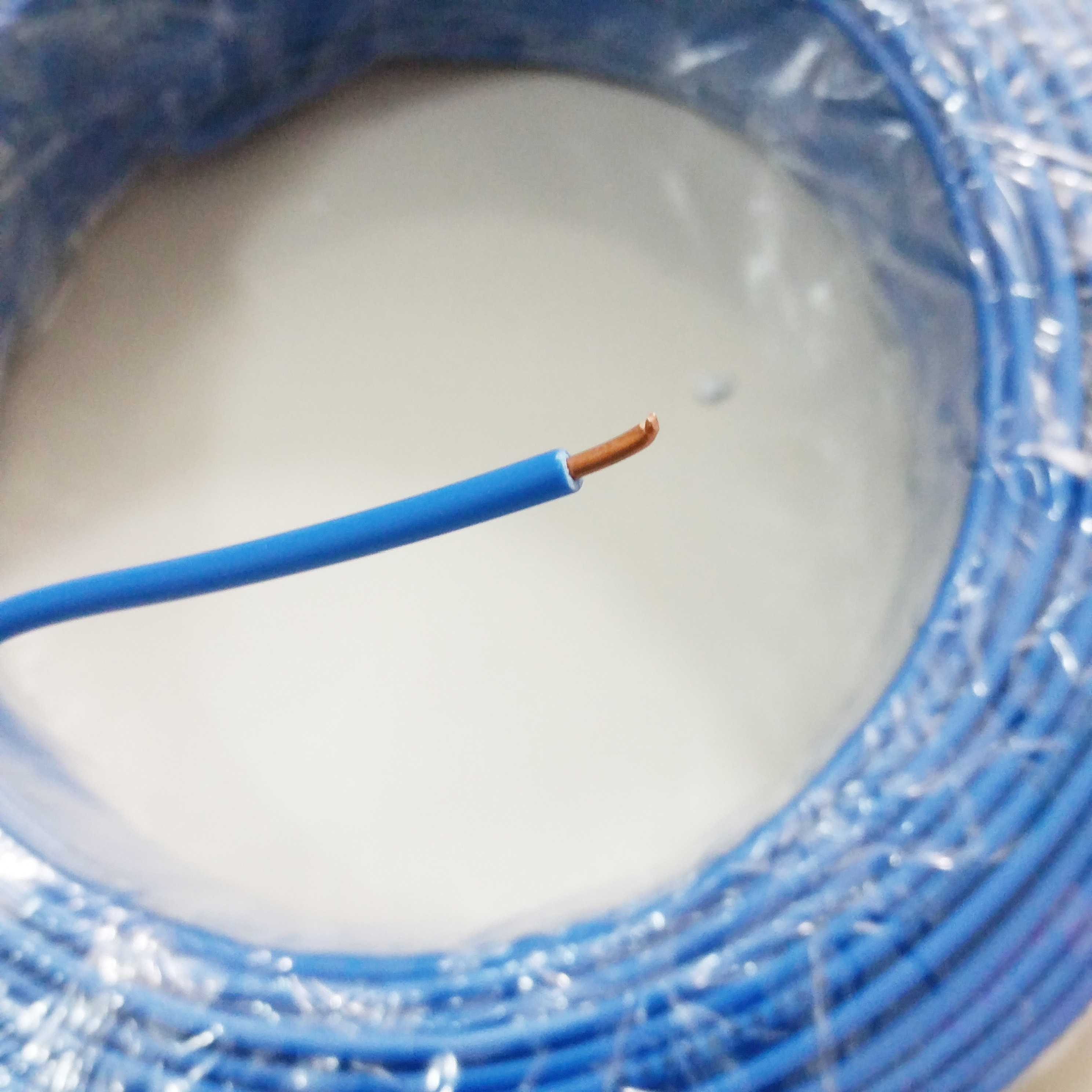 单股铜线_家装电线国标正品全铜线家用装修电线铜芯阻燃单芯硬线单股