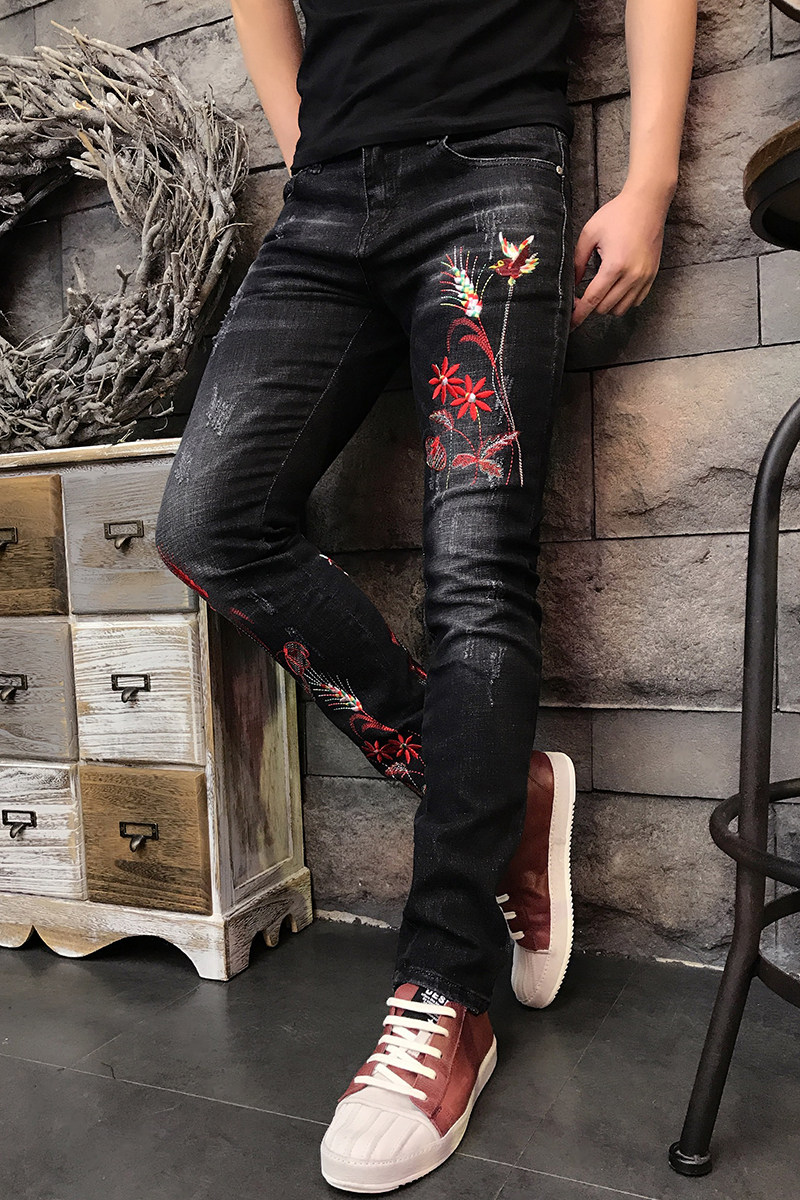 男士潮流刺绣牛仔裤男长裤子韩版青年小脚裤秋季2017新款休闲修身