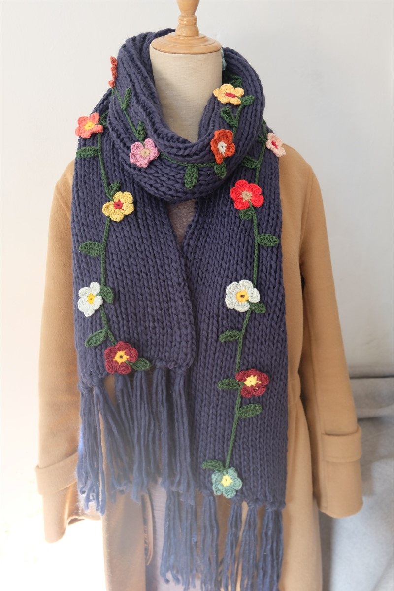 一折手工钩花围巾