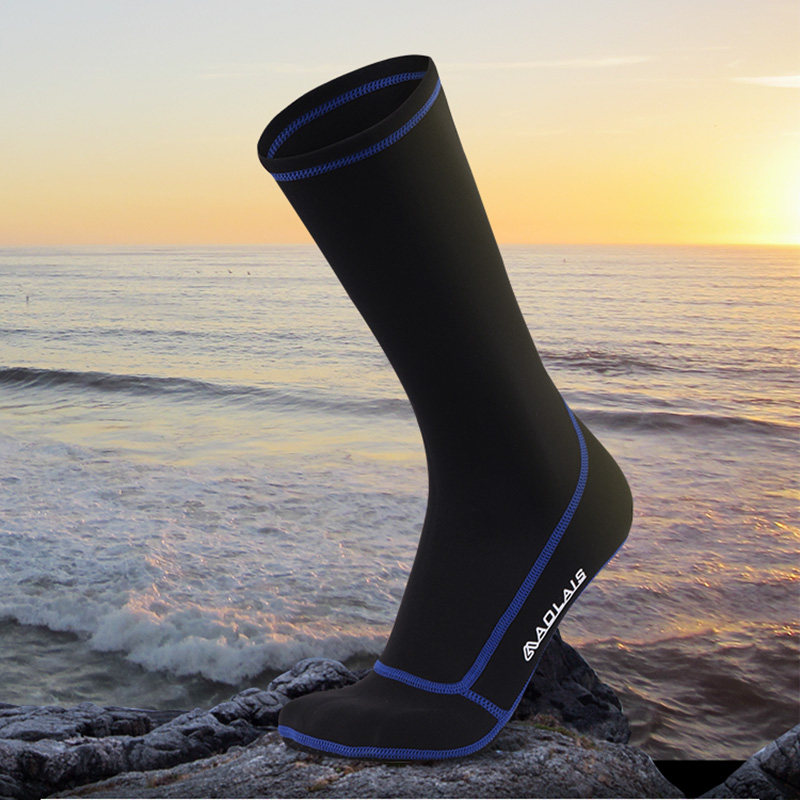 一折潜水鞋_高筒潜水袜长款成人防滑沙滩浮潜水母鞋游泳袜子长袜珊瑚