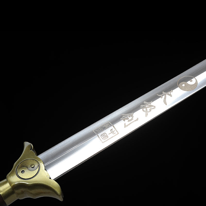 精品太极剑龙泉标准不锈钢软剑长剑硬剑男女晨练武术表演剑未开刃