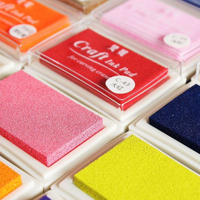 热销印泥彩色_40彩色加厚印台热销韩国手指画婚礼可印布纸木橡皮章