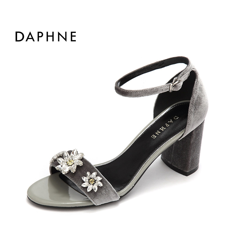 珂卡芙凉鞋2018新款女夏粗跟chic一字扣带高跟女士百搭女版晚晚鞋