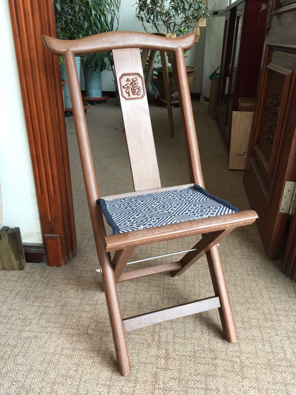 实木靠背马扎椅子山东红木工艺马札凳 原木折叠便携 特色礼品