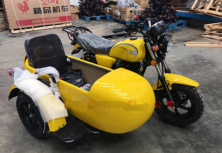 热销偏三轮摩托车 侉子_狒狒150200挎斗侧偏边三轮侉子摩托车车衣车