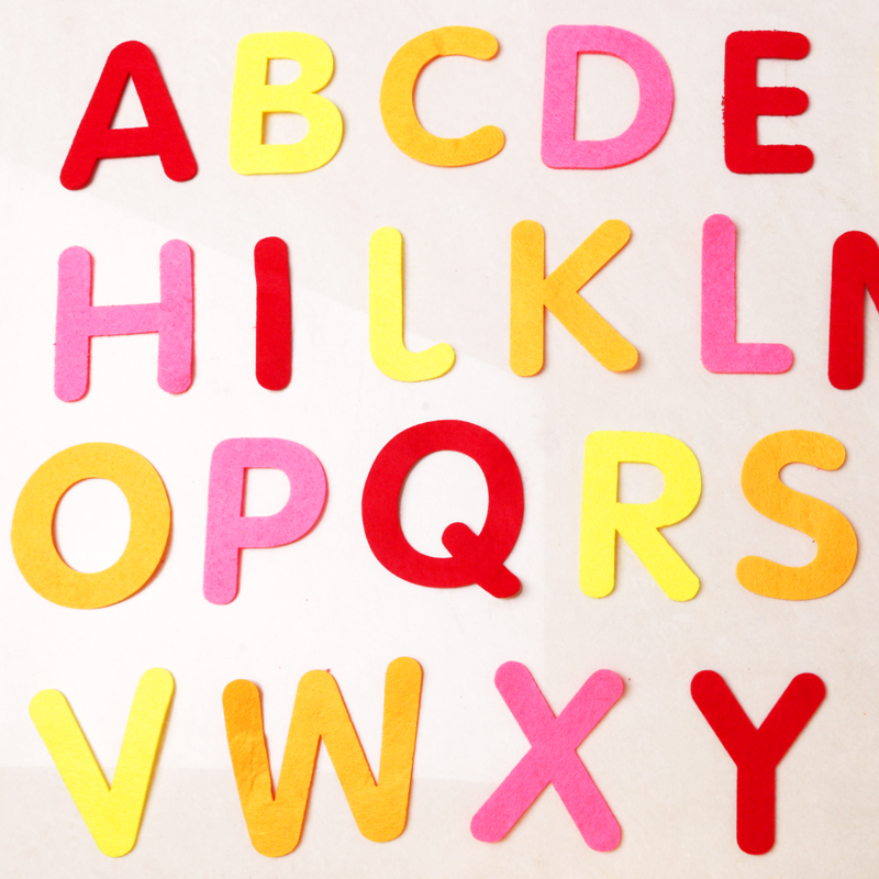 字母贴纸 英文 26个_26个大小写立体英文字母墙贴 儿童房幼儿园教室