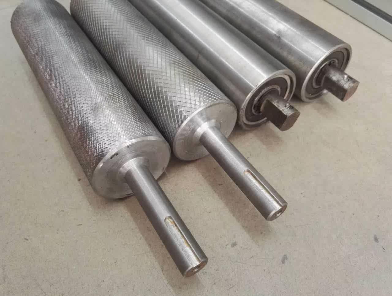 热销输送机滚轮_定做输送机流水线传送带主动镀锌动力从动轴头尾滚轮