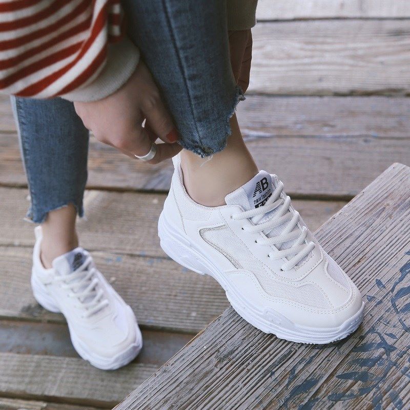 透气网面休闲白色运动鞋女鞋子夏天百搭初中学生韩版少女潮鞋优惠券