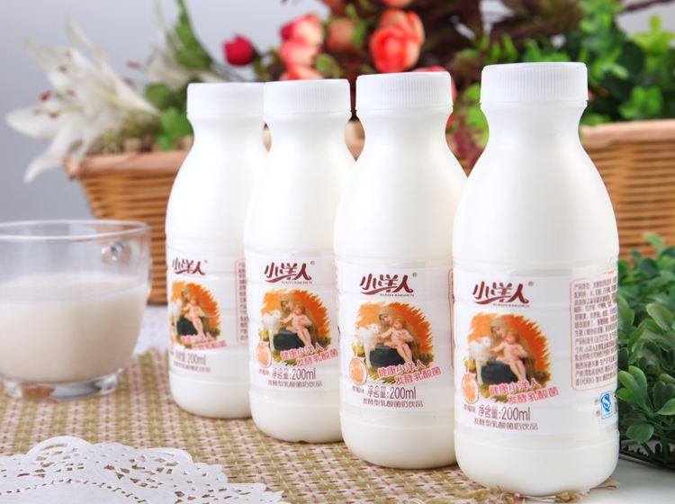 牛奶整箱批发 安慕希_2月新货 小洋人进口纯牛奶发酵型乳酸菌酸奶饮品