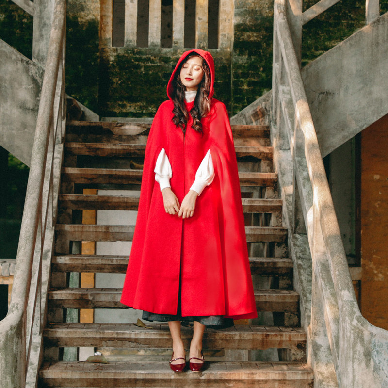 热销明星同款冬季外套_无心法师岳绮罗明星同款2018冬季新大红色斗篷