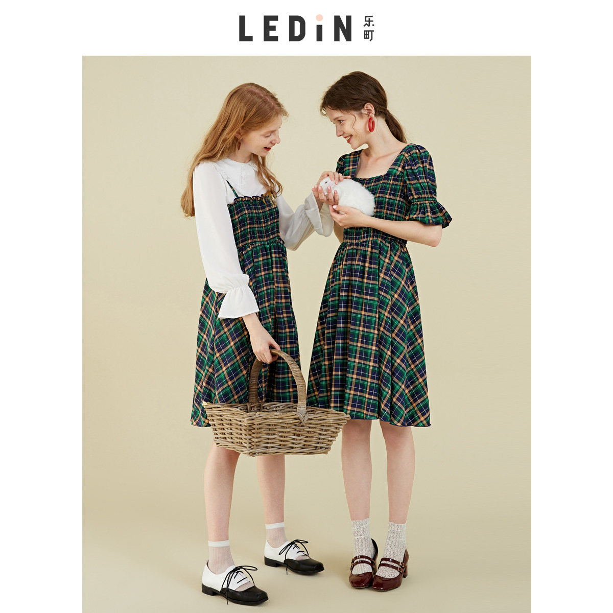 乐町官方旗舰店 连衣裙