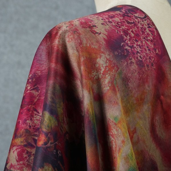 高档精品加厚重磅无弹力数码喷绘40姆米真丝桑蚕丝缎丝绸旗袍面料