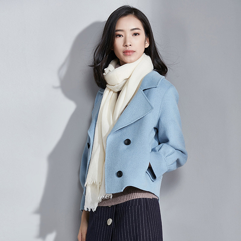 时尚百搭单品之女士短外套