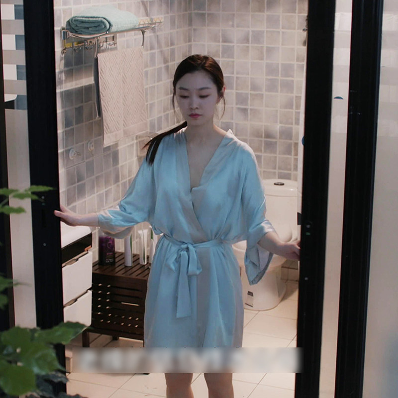 时代温迪宋轶同款浅蓝色丝光绸缎面七分袖中长款睡袍女睡衣秋优惠券