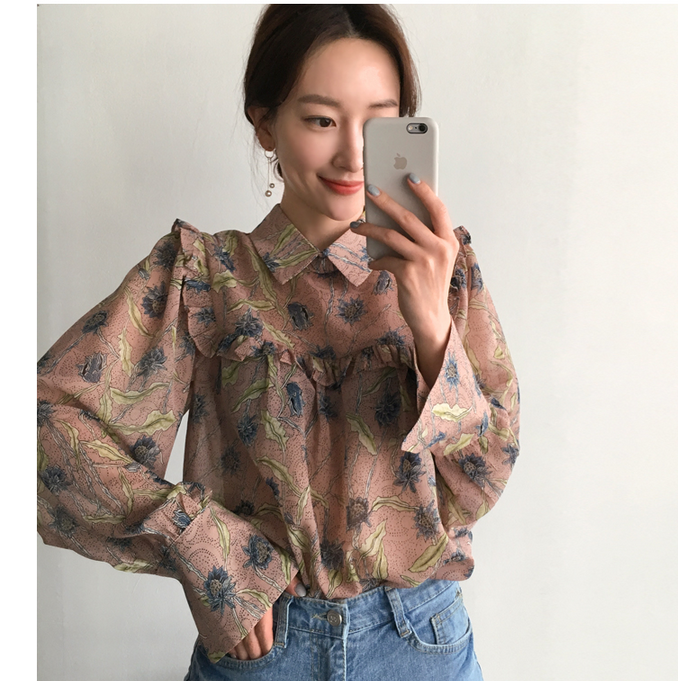 韩国春装新款复古翻领洋气甜美碎花印花长袖衬衫女时尚百搭雪纺衫