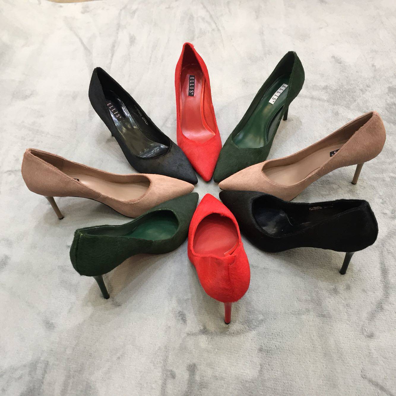 ellis正品女鞋2017秋冬新品简约高端百搭款胎牛毛v口细跟高跟鞋特