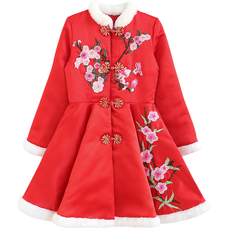 穿新衣过新年 着唐装的萌宝给您拜年啦!