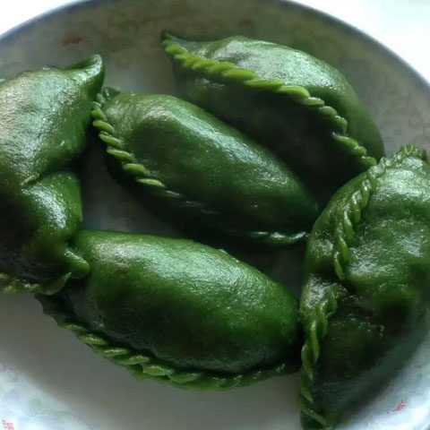 青团子 手工_手工艾草艾饺清明果生青饺青团子咸味5个装 包邮买2减5元