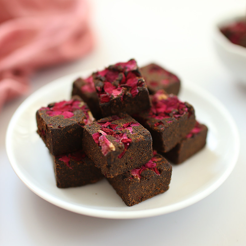 玫瑰花黑糖_云南古法手工黑糖老红糖|纯甘蔗熬制玫瑰花瓣红糖块|散装