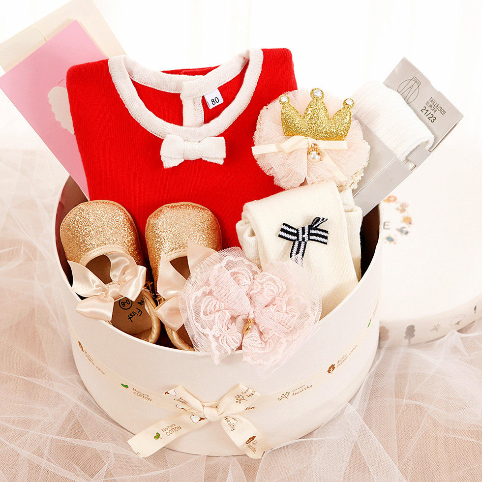 新生儿衣服礼盒 女宝宝_女宝宝秋季新生婴儿针织红色公主裙礼盒纯棉