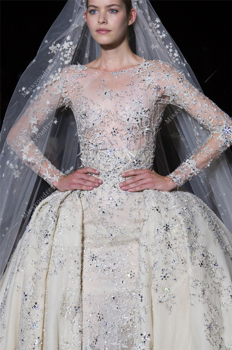 香槟色婚纱礼服2018新款冬季新娘长拖尾抹胸欧美宫廷奢华2017冬天