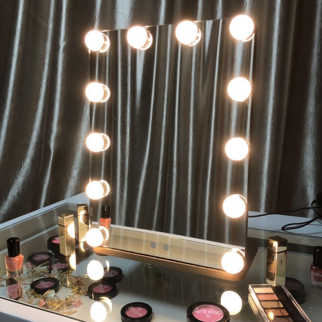 热销led化妆镜折叠