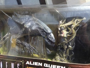 麦克法兰 mcfarlane 异形母后 alien queen