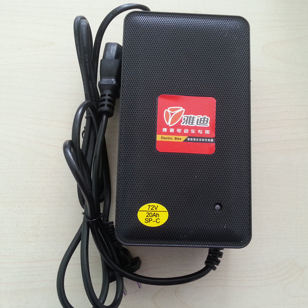 时风电动轿车充电风扇不传_电动轿车充电_一般的电动车的充电器多少钱