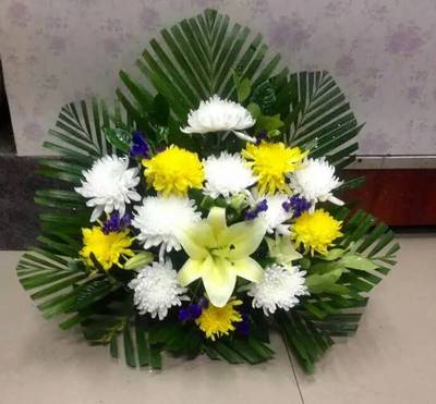 菊花祭祀祭奠花篮 北京全城花店送花 白事菊花鲜花葬礼祭祀花蓝