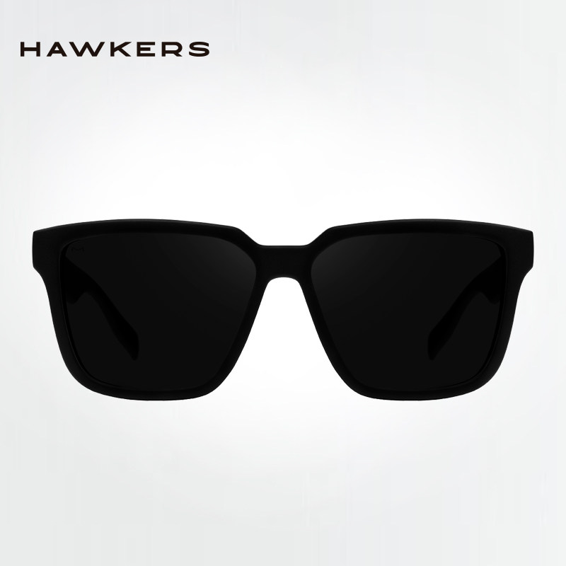 去购买 当然hawkers家最值得期待的是与球星梅西联名