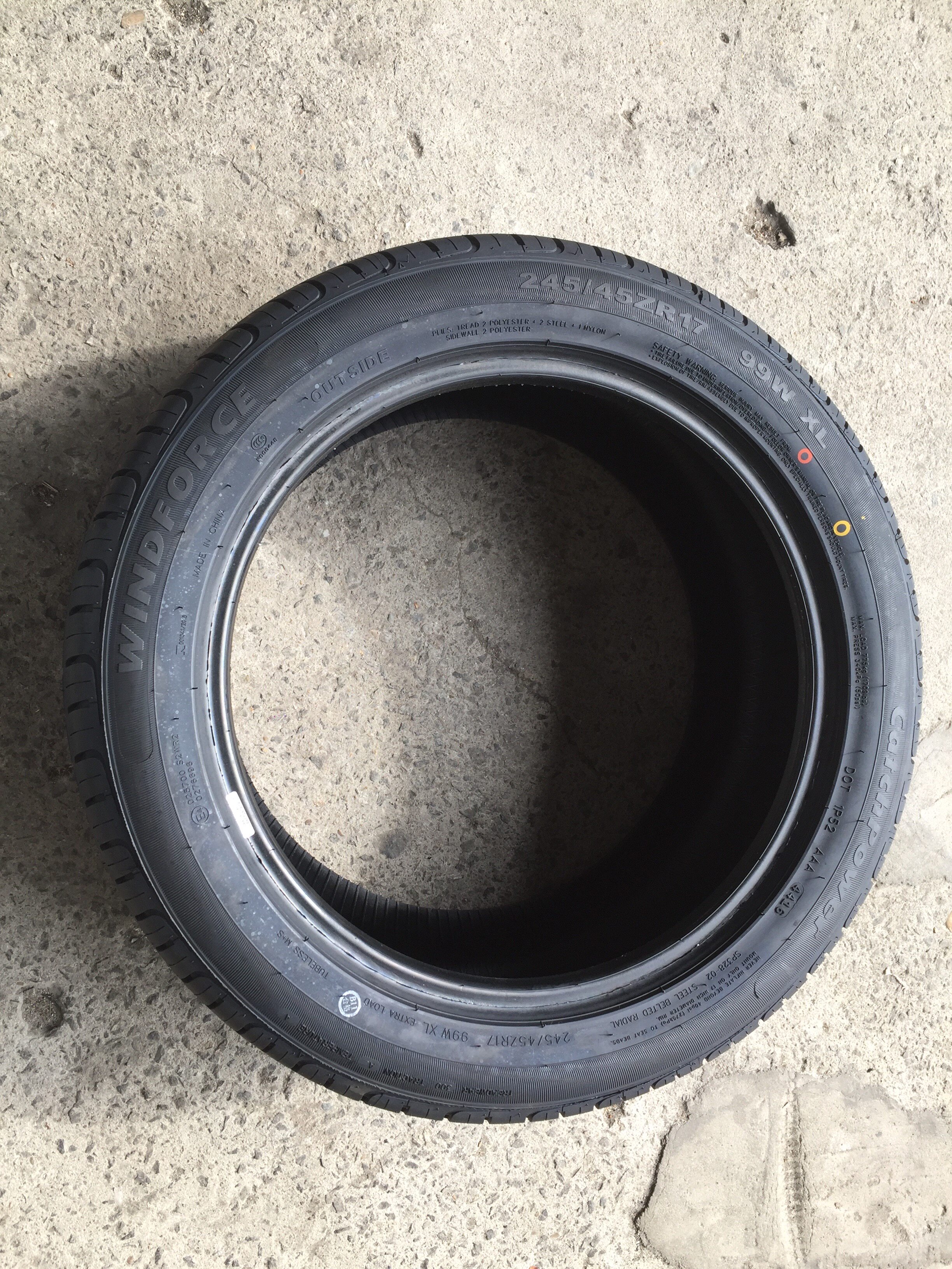 万途驰245/45zr17静音舒适型轮胎适配奔驰gl55g50奥迪q7路虎