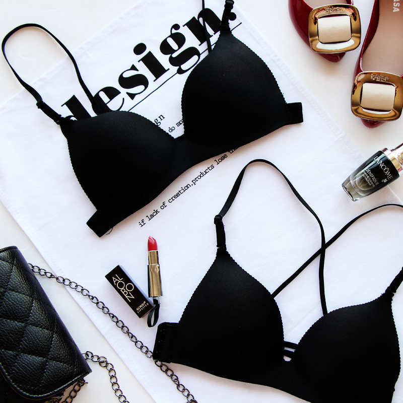 新款无钢圈文胸无痕小胸聚拢隐形运动女士内衣薄款时尚美背裹胸夏