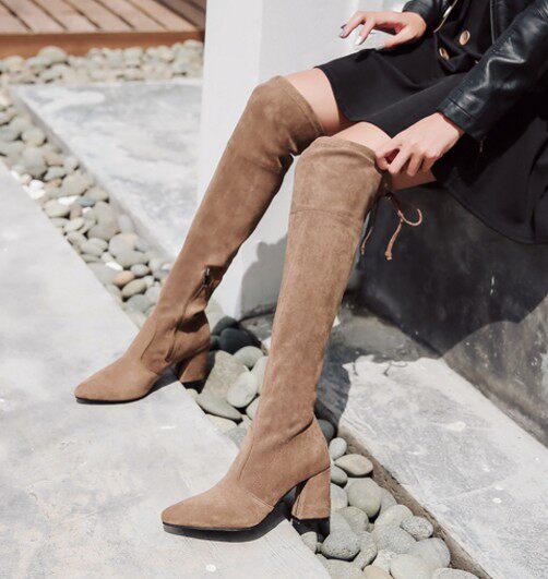 今年流行的几款靴子,还是这双显腿长!