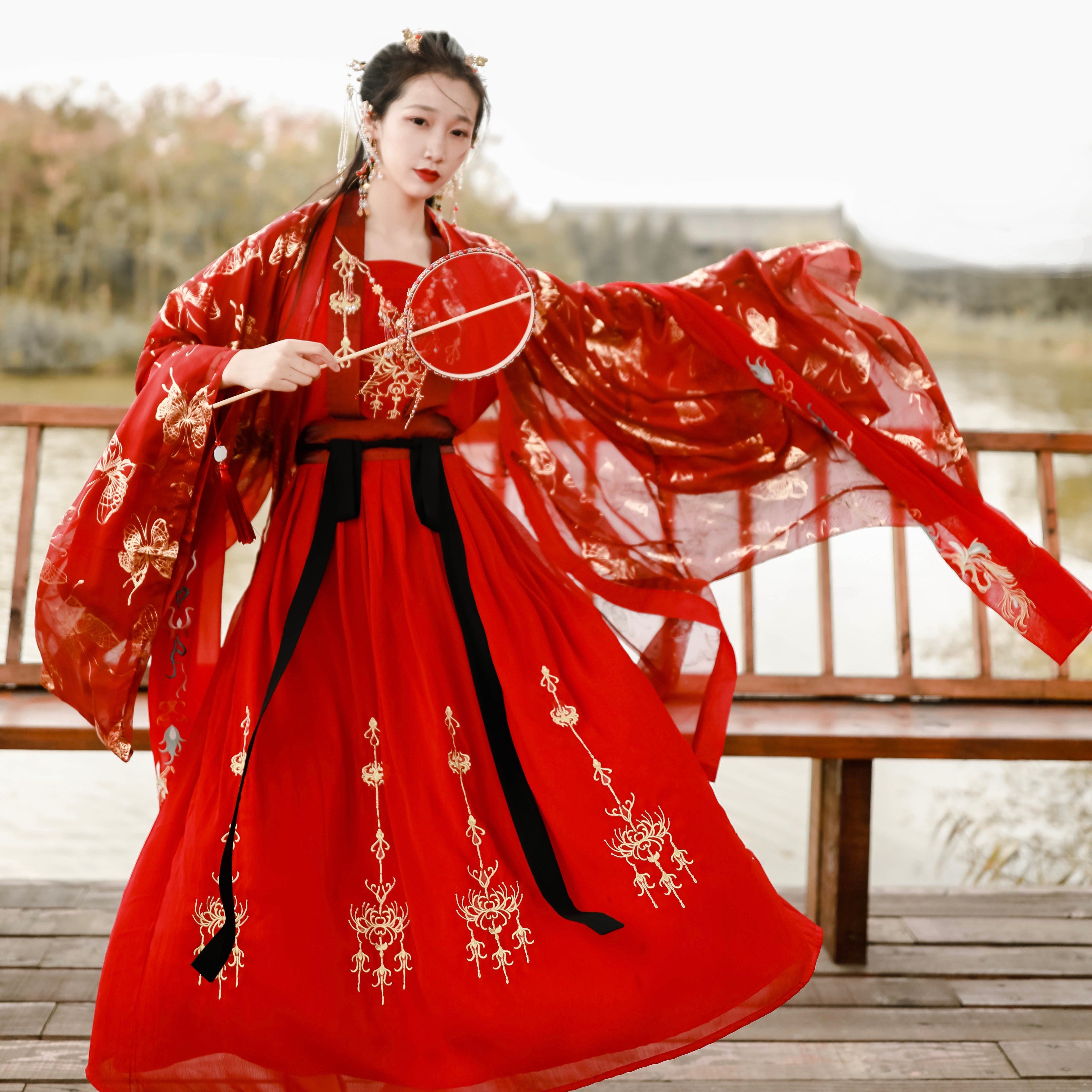 山有扶苏 原创黄泉影系列 传统汉服女彼岸花金线刺绣对襟襦裙套装